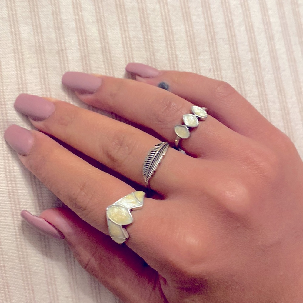 Leaves and stone ring set 🤍 💍  aesthetic